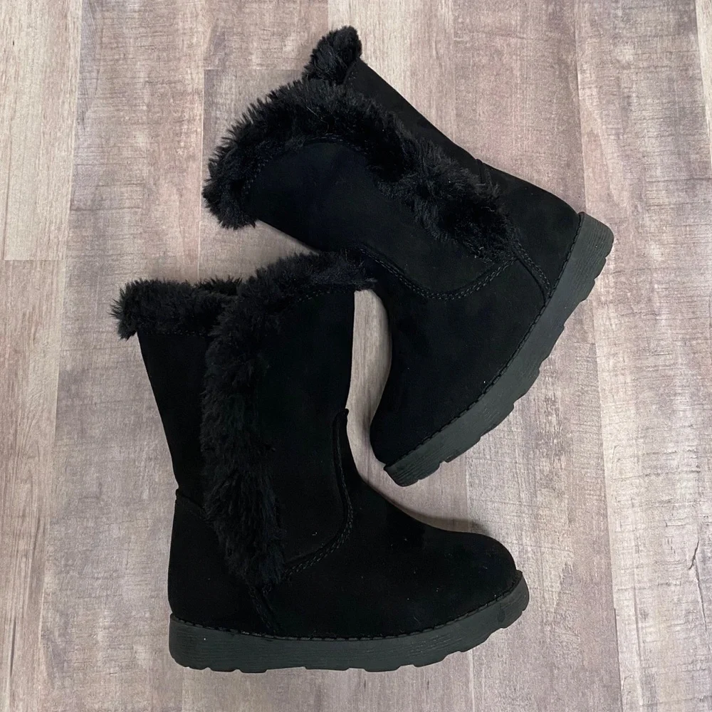 Cat & Jack girls black faux suede boots